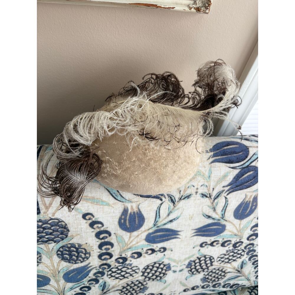 Vintage Feather Hat Modernette Stix, Baer, & Fuller